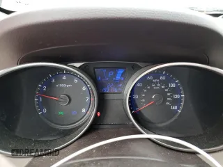 2010 Hyundai Tucson GLS with VIN KM8JU3AC9AU113714, listed as a Copart auction lot 55263765 with 193,175 mi miles and Salvage Title. Bid and sale history available at DreamBid. Image 9.