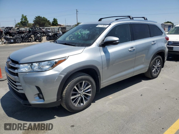 2017 Toyota Highlander XLE with VIN 5TDJZRFH2HS521211, listed as a Copart auction lot 62717825 with 62,380 mi miles and Clean title. Bid and sale history available at DreamBid. Image 1.