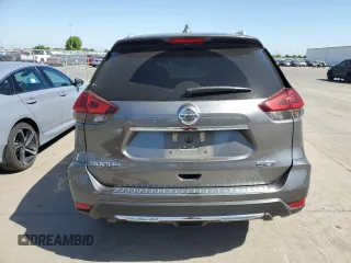 2019 Nissan Rogue SV with VIN 5N1AT2MT6KC717527, listed as a Copart auction lot 53943765 with 82,528 mi miles and Salvage Title. Bid and sale history available at DreamBid. Image 6.