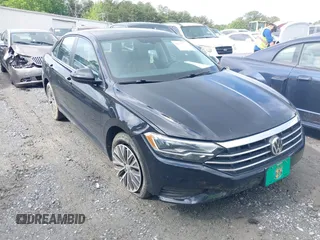 2019 Volkswagen Jetta S z VIN 3VWCB7BU7KM239736, wystawiony jako IAAI lot #42231551 z przebiegiem 86 452 mil mil oraz . Historia ofert i sprzedaży dostępna na DreamBid. Obrazek 1.