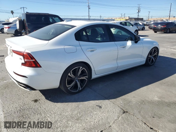 2021 Volvo S60 Momentum with VIN 7JR102FZ7MG123167, listed as a Copart auction lot 88547135 with 44,185 mi miles and Salvage Title. Bid and sale history available at carsss.com. Image 3.