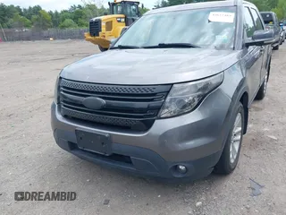 2011 Ford Explorer XLT z VIN 1FMHK8D82BGA77941, wystawiony jako IAAI lot #42677489 z przebiegiem 204 909 mil mil oraz . Historia ofert i sprzedaży dostępna na DreamBid. Obrazek 6.