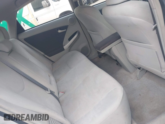 2010 Toyota Prius II z VIN JTDKN3DU5A5001691, wystawiony jako IAAI lot #42378034 z przebiegiem 138 436 mil mil oraz . Historia ofert i sprzedaży dostępna na DreamBid. Obrazek 8.