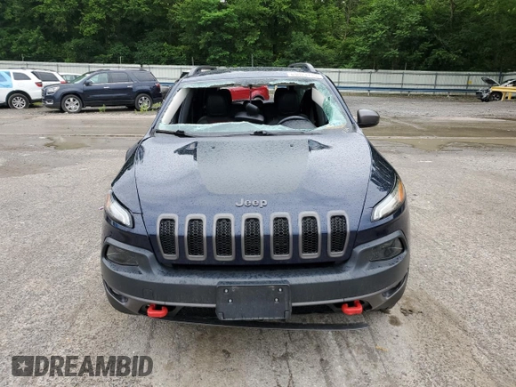 2015 Jeep Cherokee Trailhawk with VIN 1C4PJMBB8FW740452, listed as a Copart auction lot 63023715 with 96,236 mi miles and Salvage title. Bid and sale history available at DreamBid. Image 5.