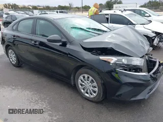 2024 Kia Forte LXS with VIN 3KPF24AD2RE737900, listed as a IAAI auction lot 41425116 with 26,001 mi miles. Bid and sale history available at carsss.com. Image 1.