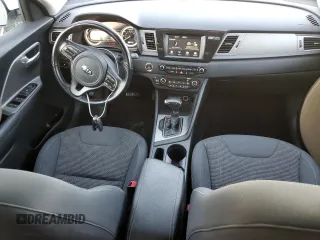 2019 Kia Niro LX with VIN KNDCB3LC2K5346717, listed as a Copart auction lot 45313825 with 122,338 mi miles and Salvage Title. Bid and sale history available at DreamBid. Image 8.