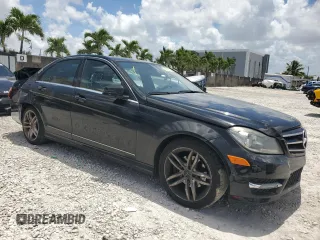2012 Mercedes-Benz C 300 Sport with VIN WDDGF8BB7CR200079, listed as a Copart auction lot 61307535 with 131,500 mi miles and Clean title. Bid and sale history available at DreamBid. Image 4.