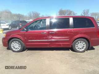 2014 Chrysler Town & Country Limited with VIN 2C4RC1GG5ER463952, listed as a IAAI auction lot 41825303 with 150,131 mi miles and . Bid and sale history available at DreamBid. Image 14.