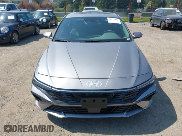 2025 Hyundai Elantra SEL Convenience with VIN KMHLS4DG0SU985915, listed as a IAAI auction lot 42111123 with 680 mi miles and . Bid and sale history available at DreamBid. Image 12.