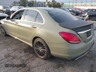 2019 Mercedes-Benz C 300 with VIN 55SWF8DB5KU316922, listed as a IAAI auction lot 41522138 with 96,038 mi miles and . Bid and sale history available at DreamBid. Image 3.