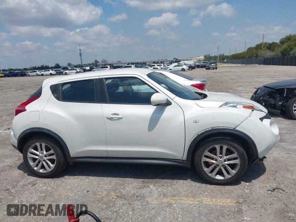 2013 Nissan Juke S with VIN JN8AF5MR2DT205370, listed as a IAAI auction lot 42055335 with 115,390 mi miles. Bid and sale history available at carsss.com. Image 13.