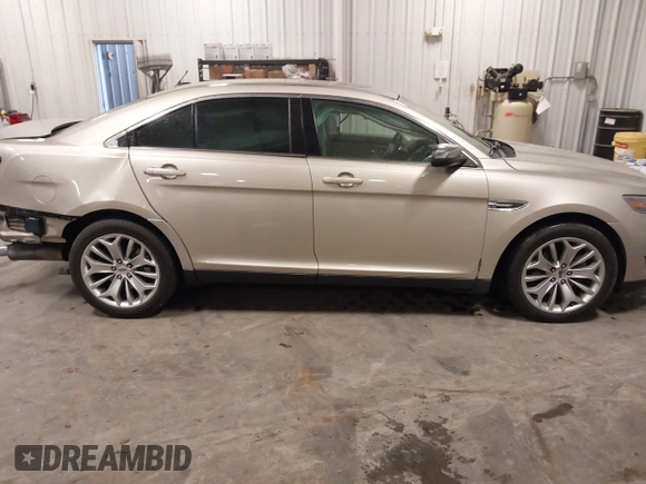 2018 Ford Taurus Limited с VIN 1FAHP2F87JG124059, выставлен на аукционе IAAI как лот 42080931 с пробегом 64 680 миль миль и . История ставок и продаж доступна на DreamBid. Изображение 13.