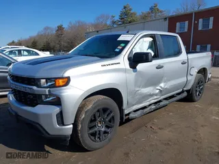 2021 Chevrolet Silverado 1500 Custom with VIN 1GCPYBEK6MZ297547, listed as a IAAI auction lot 41651824 with 107,804 mi miles. Bid and sale history available at carsss.com. Image 17.