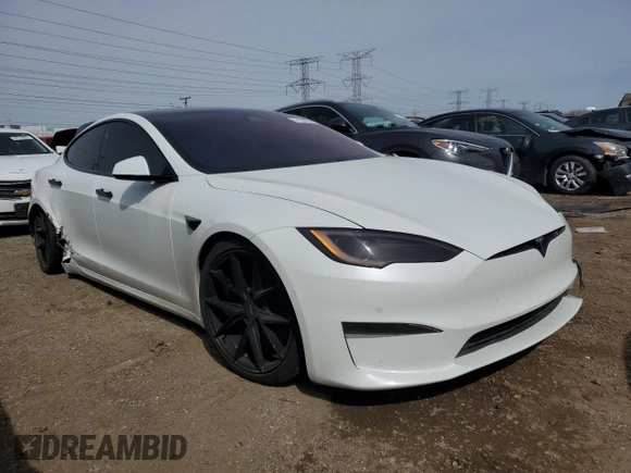 2022 Tesla Model S z VIN 5YJSA1E57NF473919, wystawiony jako Copart lot #51183925 z przebiegiem 48 359 mil mil oraz Szkoda całkowita • Salvage title. Historia ofert i sprzedaży dostępna na DreamBid. Obrazek 4.