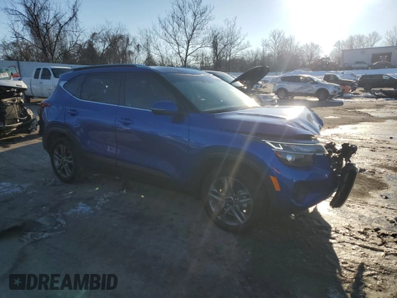 2021 Kia Seltos S with VIN KNDEU2AA5M7044084, listed as a Copart auction lot 88674365 with 34,174 mi miles and Salvage Title. Bid and sale history available at DreamBid. Image 4.