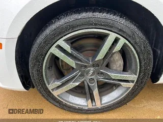 2017 Audi A4 Premium Plus с VIN WAUENAF49HN010111, выставлен на аукционе IAAI как лот 41989424 с пробегом 86 530 миль миль и . История ставок и продаж доступна на DreamBid. Изображение 16.