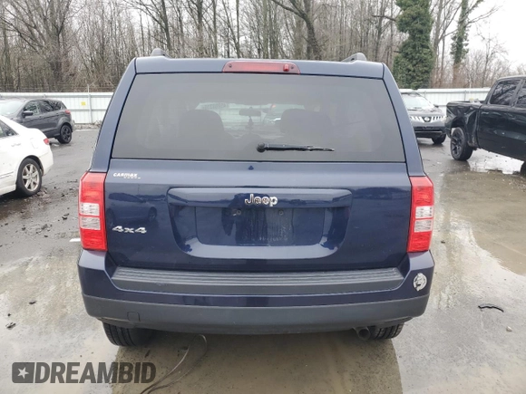2015 Jeep Patriot Sport z VIN 1C4NJRBB2FD338538, wystawiony jako Copart lot #45280315 z przebiegiem 56 364 mil mil oraz Szkoda całkowita • Salvage title. Historia ofert i sprzedaży dostępna na DreamBid. Obrazek 6.
