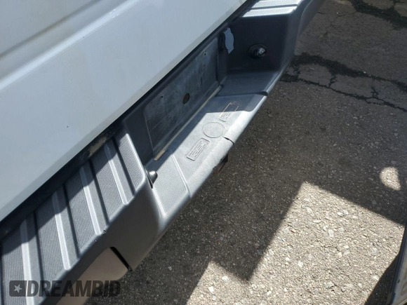 2009 Ford F-150 XL with VIN 1FTPX14V99KB06728, listed as a IAAI auction lot 42631361 with 132,283 mi miles and . Bid and sale history available at DreamBid. Image 36.