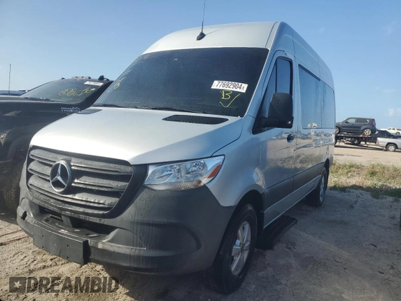 2020 Mercedes-Benz Sprinter with VIN W1Z4EFHY1LP267084, listed as a Copart auction lot 77692904 with 6,062 mi miles and Non Repairable. Bid and sale history available at DreamBid. Image 1.