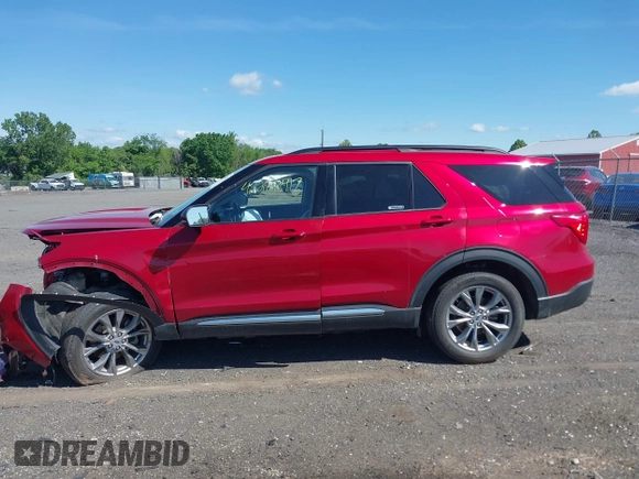 2022 Ford Explorer XLT z VIN 1FMSK8DH2NGC09901, wystawiony jako IAAI lot #42288417 z przebiegiem 40 752 mil mil oraz . Historia ofert i sprzedaży dostępna na DreamBid. Obrazek 14.