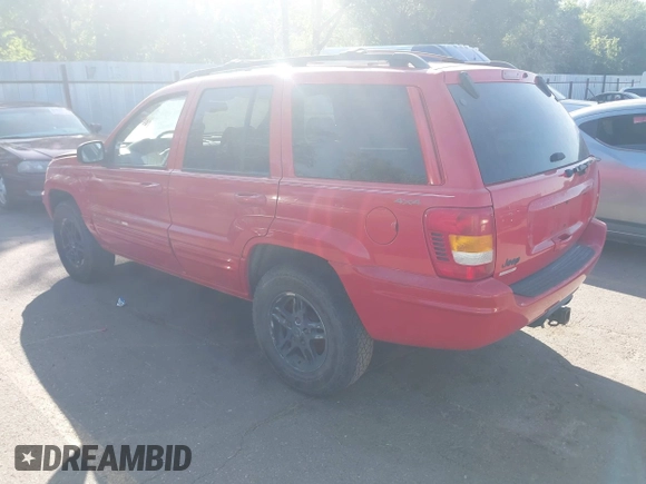 2000 Jeep Grand Cherokee Limited with VIN 1J4GW58N5YC186410, listed as a IAAI auction lot 42504152 with 140,982 mi miles and . Bid and sale history available at DreamBid. Image 3.