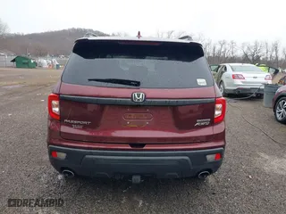 2019 Honda Passport Touring with VIN 5FNYF8H99KB005625, listed as a IAAI auction lot 41905030 with 64,998 mi miles. Bid and sale history available at carsss.com. Image 17.