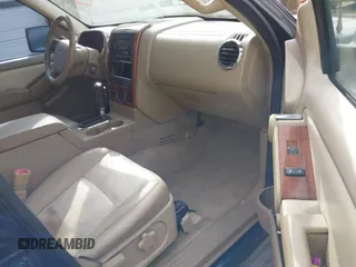 2007 Ford Explorer Eddie Bauer with VIN 1FMEU64E47UB79466, listed as a IAAI auction lot 41463234 with 250,735 mi miles and . Bid and sale history available at DreamBid. Image 5.