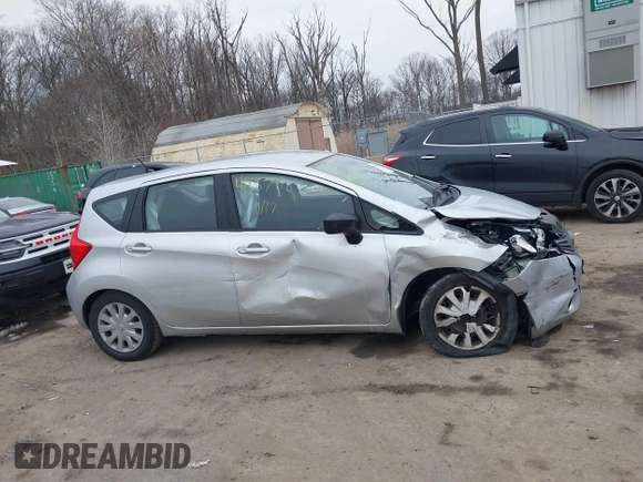 2015 Nissan Note S with VIN 3N1CE2CP5FL405319, listed as a IAAI auction lot 41357912 with 133,073 mi miles and . Bid and sale history available at DreamBid. Image 13.