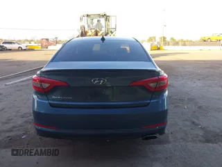 2015 Hyundai Sonata 2.4L SE with VIN 5NPE24AF3FH257823, listed as a IAAI auction lot 41226098 with 101,043 mi miles. Bid and sale history available at carsss.com. Image 16.