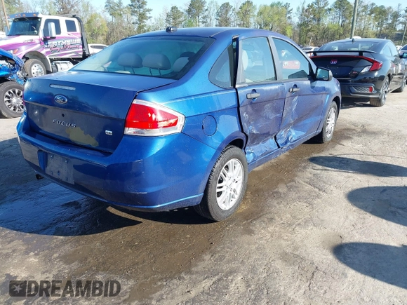 2009 Ford Focus SE with VIN 1FAHP35NX9W256957, listed as a IAAI auction lot 41963218 with 95,764 mi miles. Bid and sale history available at carsss.com. Image 4.