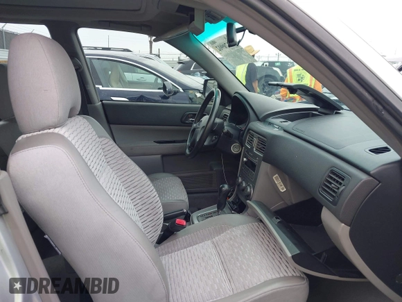 2004 Subaru Forester XS z VIN JF1SG65654H740290, wystawiony jako IAAI lot #42170902 z przebiegiem 176 125 mil mil oraz . Historia ofert i sprzedaży dostępna na DreamBid. Obrazek 5.