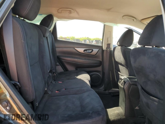 2016 Nissan Rogue SV z VIN JN8AT2MV0GW143412, wystawiony jako Copart lot #48769975 z przebiegiem 105 508 mil mil oraz Szkoda całkowita • Salvage title. Historia ofert i sprzedaży dostępna na DreamBid. Obrazek 12.