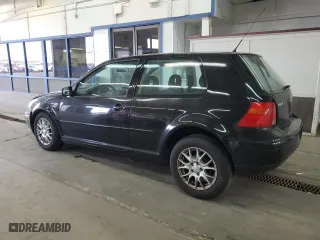 2005 Volkswagen Golf GL with VIN 9BWBL61J354004401, listed as a Copart auction lot 76180064 with 170,953 mi miles and Salvage Title. Bid and sale history available at carsss.com. Image 2.