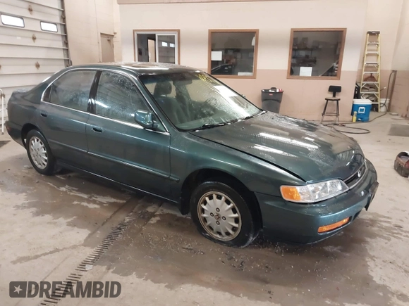 1997 Honda Accord EX with VIN 1HGCD5651VA013487, listed as a IAAI auction lot 42119812 with 231,731 mi miles and . Bid and sale history available at DreamBid. Image 1.