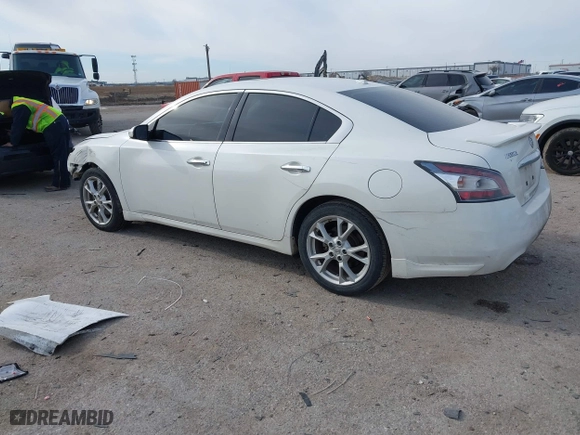 2012 Nissan Maxima 3.5 SV with VIN 1N4AA5AP5CC824840, listed as a IAAI auction lot 41279624 with 143,409 mi miles. Bid and sale history available at carsss.com. Image 3.