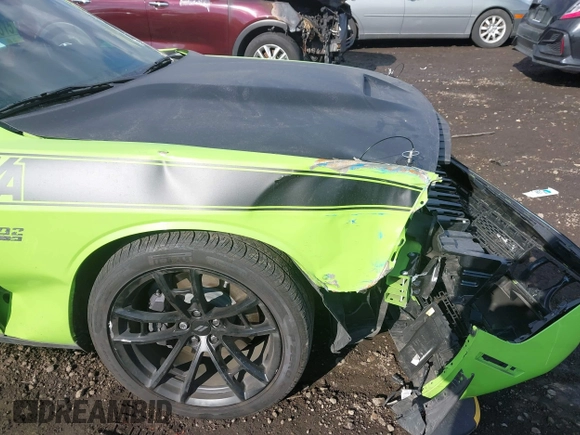 2023 Dodge Challenger R/T Scat Pack z VIN 2C3CDZFJ5PH527693, wystawiony jako IAAI lot #41428982 z przebiegiem 11 739 mil mil oraz . Historia ofert i sprzedaży dostępna na DreamBid. Obrazek 17.
