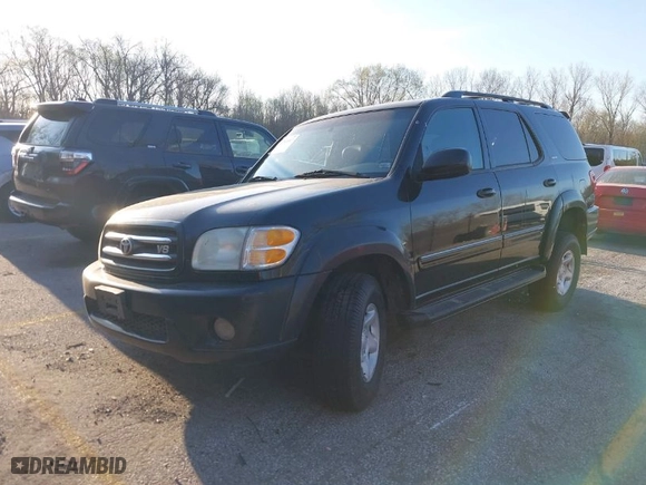 2001 Toyota Sequoia Limited with VIN 5TDBT48A51S020330, listed as a IAAI auction lot 41914917 with 276,826 mi miles. Bid and sale history available at carsss.com. Image 2.