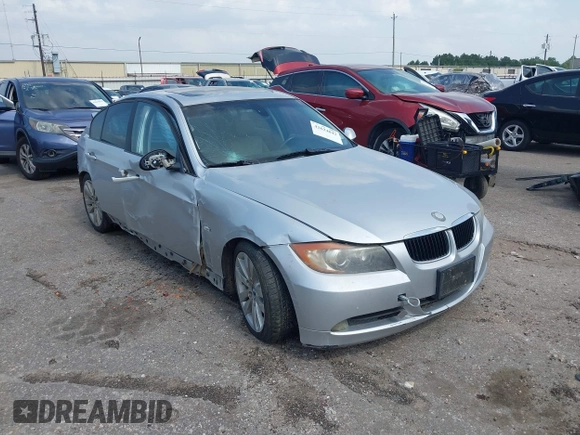 2006 BMW 3 Series 325i z VIN WBAVB13516KX33813, wystawiony jako IAAI lot #42624042 z przebiegiem 191 402 mil mil oraz . Historia ofert i sprzedaży dostępna na DreamBid. Obrazek 1.
