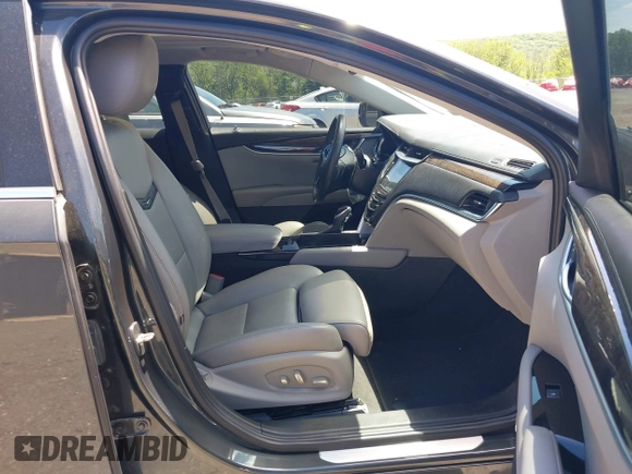 2013 Cadillac XTS Luxury z VIN 2G61R5S33D9101434, wystawiony jako IAAI lot #42290199 z przebiegiem 48 075 mil mil oraz . Historia ofert i sprzedaży dostępna na DreamBid. Obrazek 5.