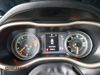 2016 Jeep Cherokee Sport z VIN 1C4PJLAB6GW208758, wystawiony jako Copart lot #53544355 z przebiegiem 103 505 mil mil oraz Szkoda całkowita • Salvage title. Historia ofert i sprzedaży dostępna na DreamBid. Obrazek 9.