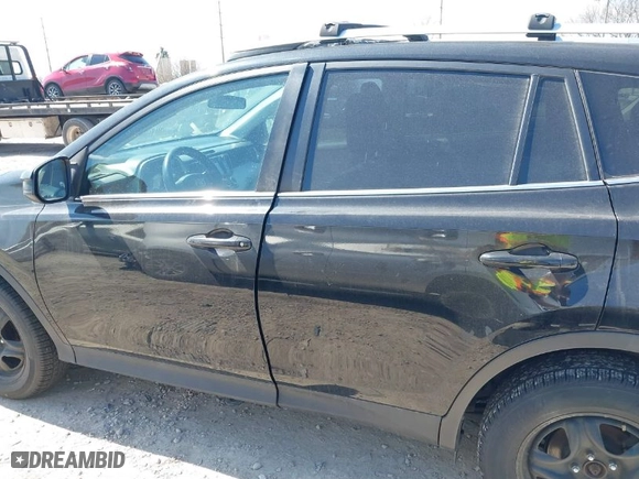 2015 Toyota RAV4 LE with VIN 2T3BFREVXFW367671, listed as a IAAI auction lot 41904878 with 151,606 mi miles. Bid and sale history available at carsss.com. Image 15.