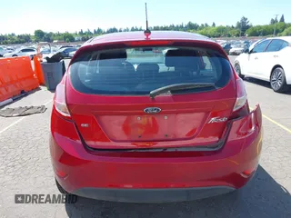2017 Ford Fiesta SE z VIN 3FADP4EJ4HM168566, wystawiony jako IAAI lot #42223504 z przebiegiem 53 572 mil mil oraz . Historia ofert i sprzedaży dostępna na DreamBid. Obrazek 16.