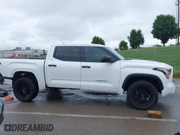 2023 Toyota Tundra SR5 with VIN 5TFLA5DB1PX070823, listed as a IAAI auction lot 42464005 with 41,772 mi miles and . Bid and sale history available at DreamBid. Image 14.