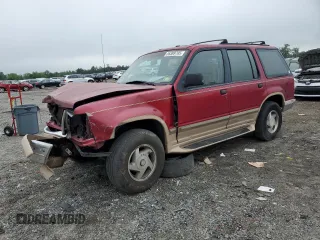 1994 Ford Explorer Eddie Bauer z VIN 1FMDU34X3RUE46837, wystawiony jako Copart lot #55399795 z przebiegiem 204 462 mil mil oraz Szkody całkowita. Historia ofert i sprzedaży dostępna na DreamBid. Obrazek 1.