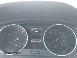 2020 Volkswagen Tiguan S z VIN 3VV1B7AX7LM058984, wystawiony jako IAAI lot #42045211 z przebiegiem 77 293 mil mil oraz . Historia ofert i sprzedaży dostępna na DreamBid. Obrazek 7.