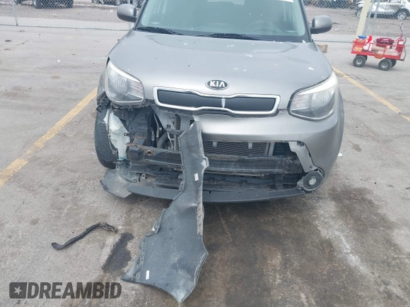 2015 Kia Soul with VIN KNDJN2A25F7197295, listed as a IAAI auction lot 42012355 with 138,999 mi miles and . Bid and sale history available at DreamBid. Image 6.