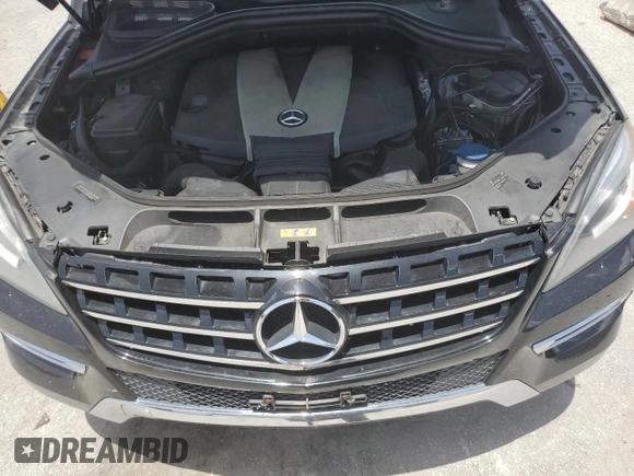 2013 Mercedes-Benz M 350 with VIN 4JGDA2EB5DA145938, listed as a Copart auction lot 61025655 with 171,852 mi miles and Clean title. Bid and sale history available at DreamBid. Image 12.
