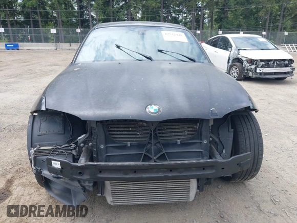 2012 BMW 1 Series 135i z VIN WBAUC9C53CVM12132, wystawiony jako IAAI lot #42532448 z przebiegiem Nie podano mil oraz . Historia ofert i sprzedaży dostępna na DreamBid. Obrazek 12.
