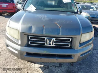 2008 Honda Ridgeline RTS with VIN 2HJYK16488H526442, listed as a IAAI auction lot 41994199 with 176,646 mi miles. Bid and sale history available at carsss.com. Image 6.