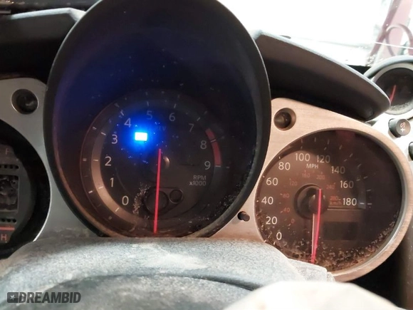 2014 Nissan 370Z with VIN JN1AZ4EHXEM633723, listed as a IAAI auction lot 41588284 with 1 mi miles. Bid and sale history available at carsss.com. Image 7.